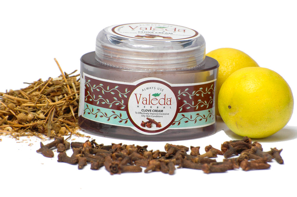 SKIN CARE IN POST ACNE SCARE KIT