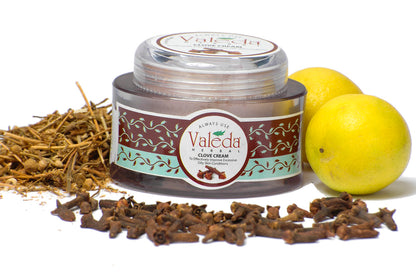 SKIN CARE IN POST ACNE SCARE KIT