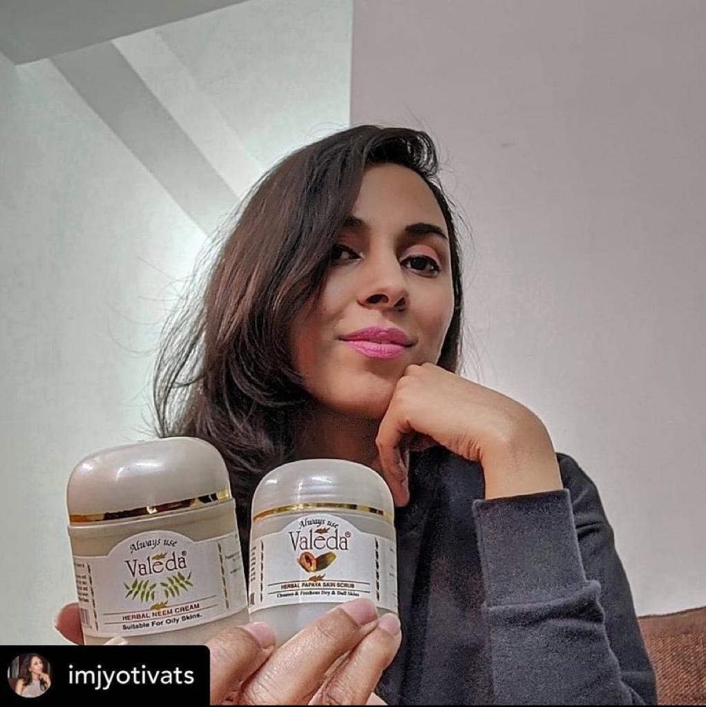 Valeda Herbal clinic offering holistic skin and hair treatments.